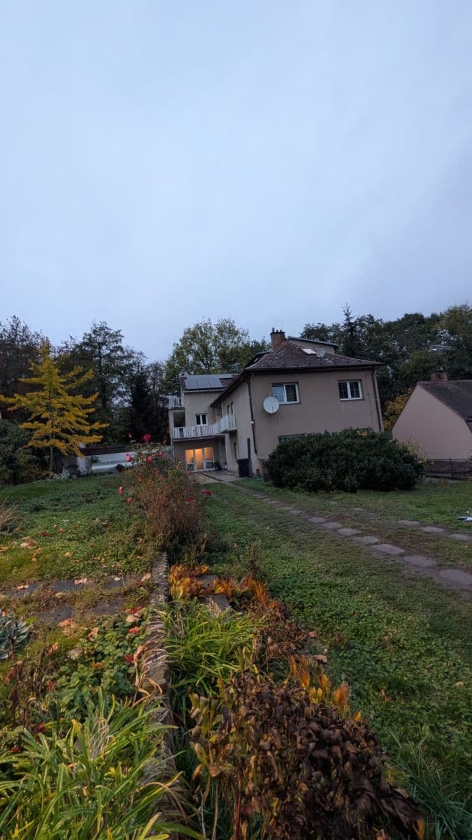 Prenájom bytu Garsoniéra 18 m², 5. máje, Praha, Praha Prenájom bytu Garsoniéra 18 m², 5. máje, Praha, Praha