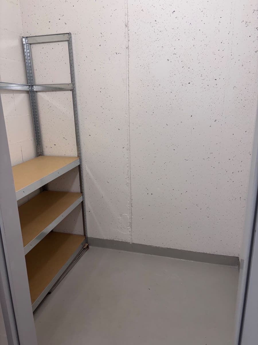 Prenájom bytu 2-izbový 40 m², Arnošta Staňka, Praha, Praha Prenájom bytu 2-izbový 40 m², Arnošta Staňka, Praha, Praha