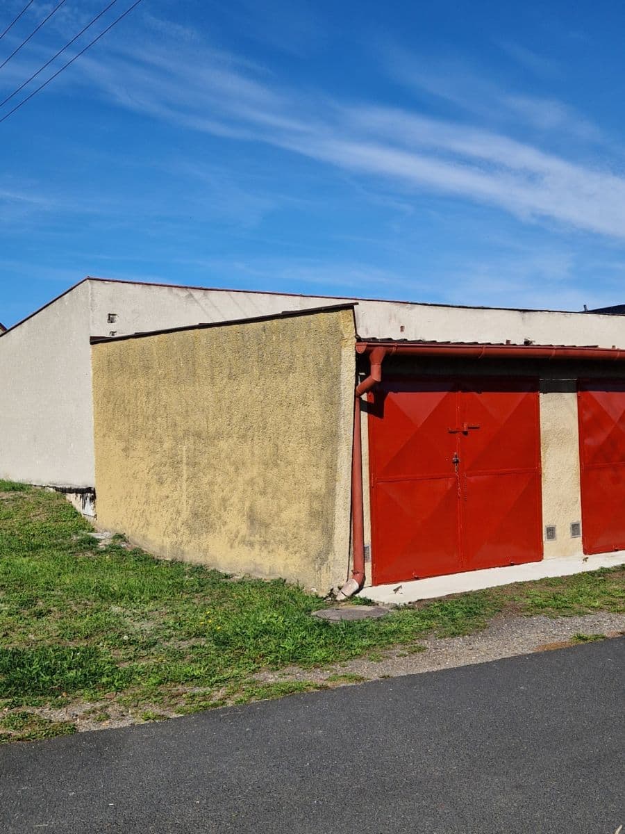 Prenájom garáže 21 m², Budovatelská, Františkovy Lázně, Karlovarský kraj Prenájom garáže 21 m², Budovatelská, Františkovy Lázně, Karlovarský kraj
