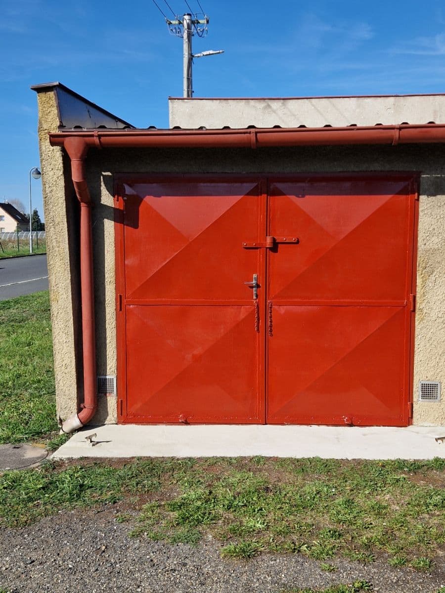 Prenájom garáže 21 m², Budovatelská, Františkovy Lázně, Karlovarský kraj Prenájom garáže 21 m², Budovatelská, Františkovy Lázně, Karlovarský kraj