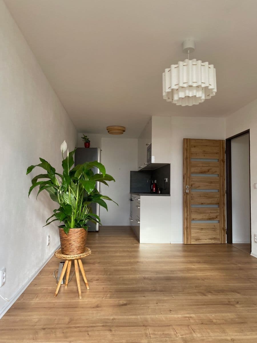 Prenájom bytu 2-izbový 39 m², Lovosická, Praha, Praha Prenájom bytu 2-izbový 39 m², Lovosická, Praha, Praha
