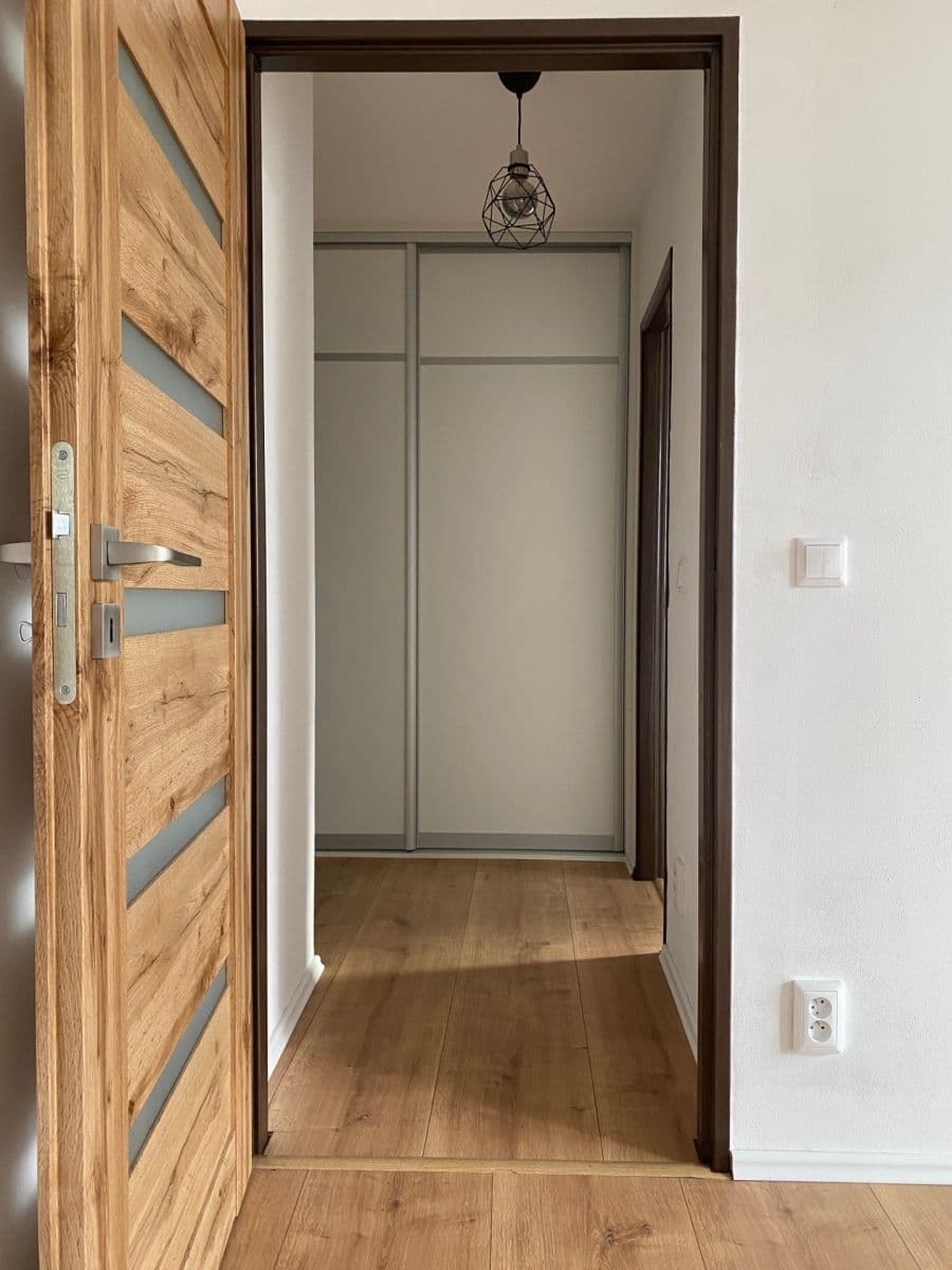 Prenájom bytu 2-izbový 39 m², Lovosická, Praha, Praha Prenájom bytu 2-izbový 39 m², Lovosická, Praha, Praha