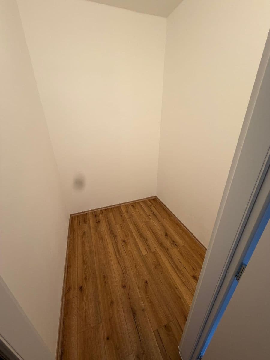 Predaj bytu 3-izbový 71 m², Breitcetlova, Praha, Praha Predaj bytu 3-izbový 71 m², Breitcetlova, Praha, Praha