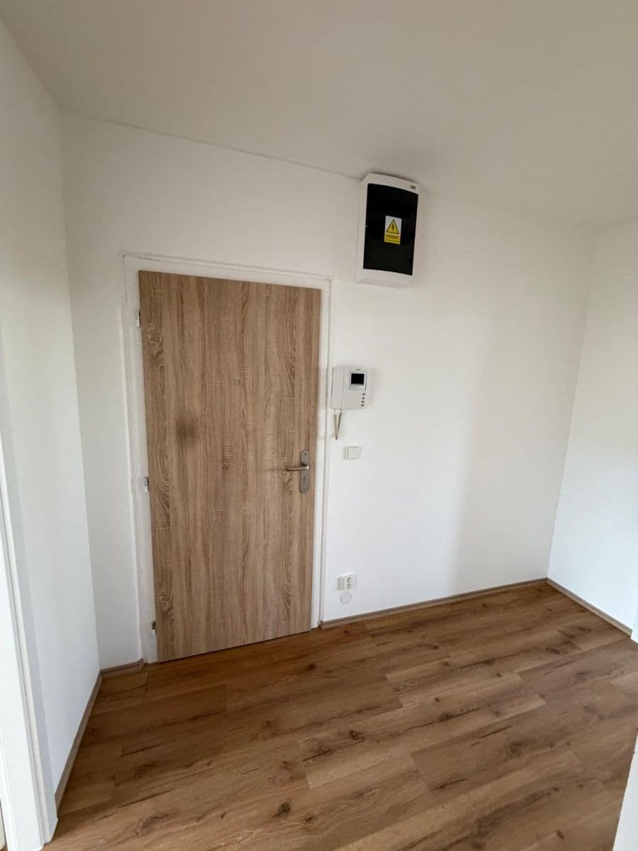 Predaj bytu 3-izbový 71 m², Breitcetlova, Praha, Praha Predaj bytu 3-izbový 71 m², Breitcetlova, Praha, Praha