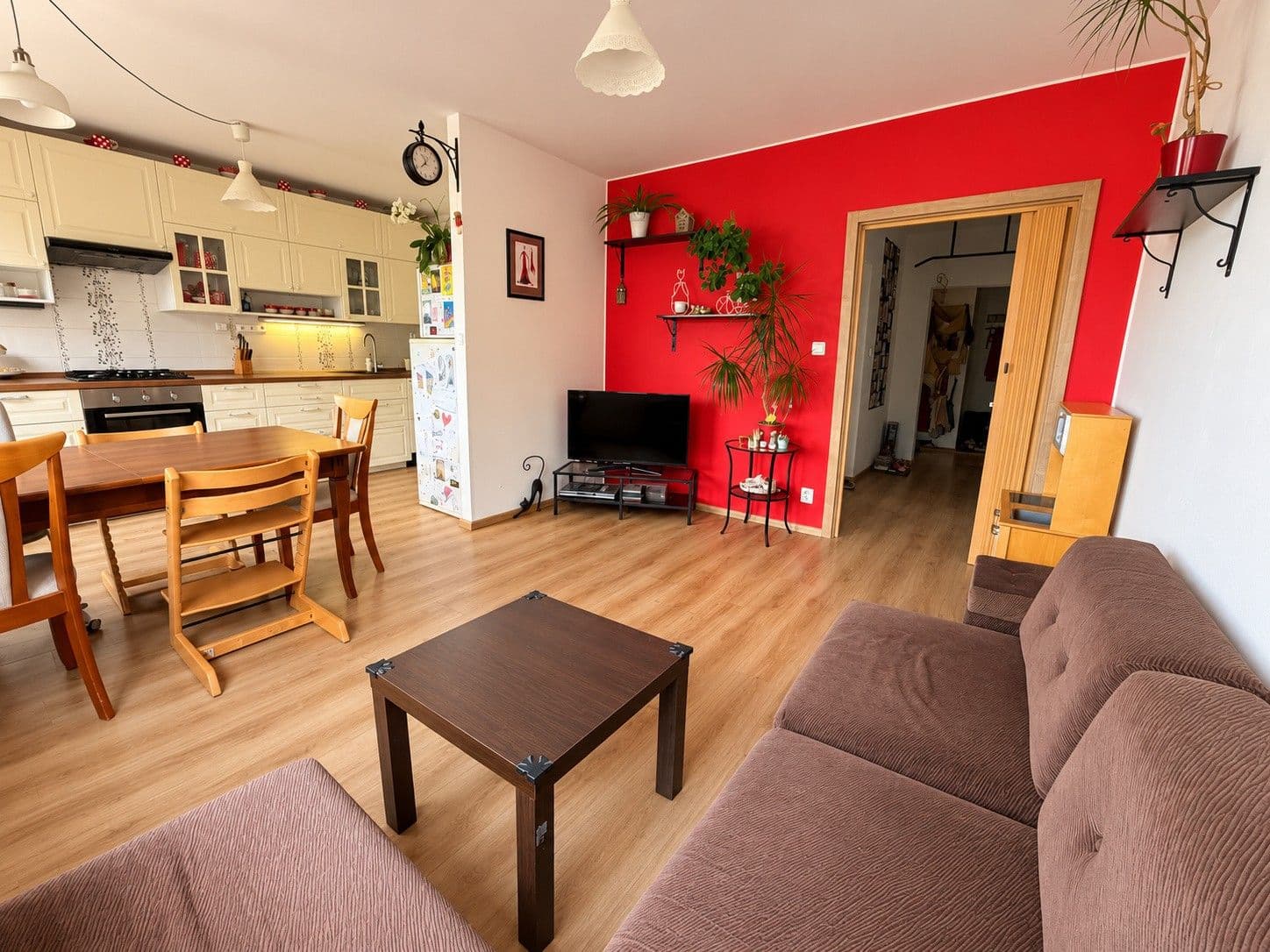 Prenájom bytu 4-izbový 80 m², Petržílkova, Praha, Praha Prenájom bytu 4-izbový 80 m², Petržílkova, Praha, Praha