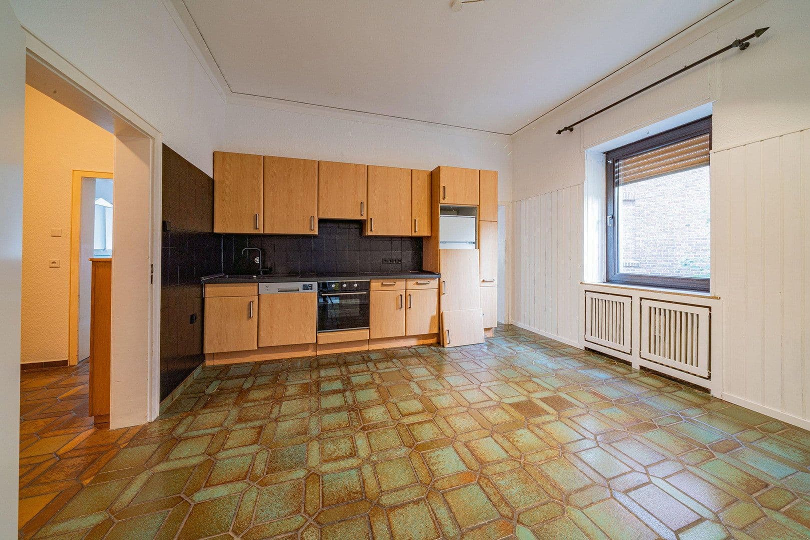 Prenájom bytu 5-izbový 120 m², Froschlake 12, Dortmund, Severné Porýnie - Westfálsko Prenájom bytu 5-izbový 120 m², Froschlake 12, Dortmund, Severné Porýnie - Westfálsko