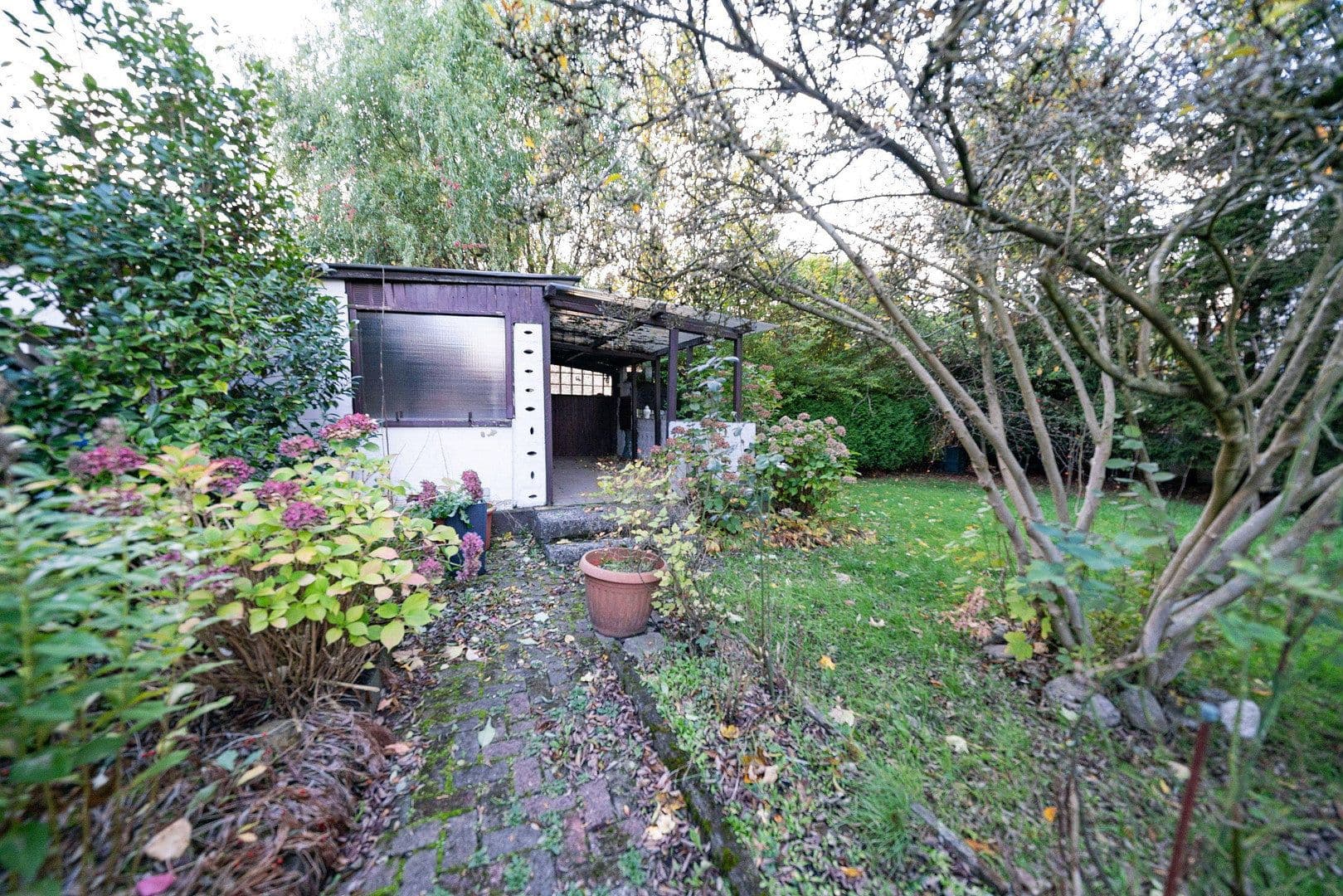 Prenájom bytu 5-izbový 120 m², Froschlake 12, Dortmund, Severné Porýnie - Westfálsko Prenájom bytu 5-izbový 120 m², Froschlake 12, Dortmund, Severné Porýnie - Westfálsko