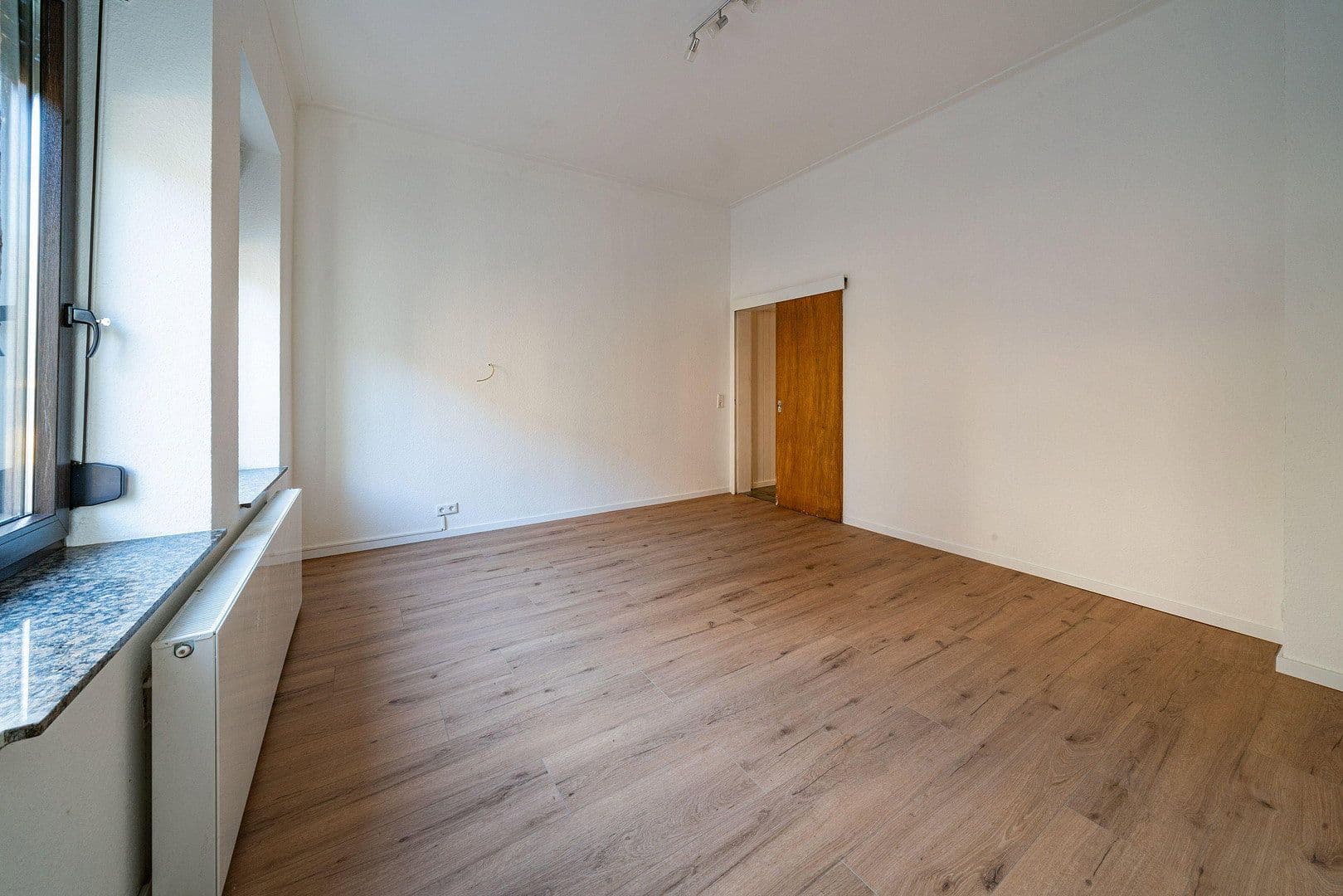 Prenájom bytu 5-izbový 120 m², Froschlake 12, Dortmund, Severné Porýnie - Westfálsko Prenájom bytu 5-izbový 120 m², Froschlake 12, Dortmund, Severné Porýnie - Westfálsko