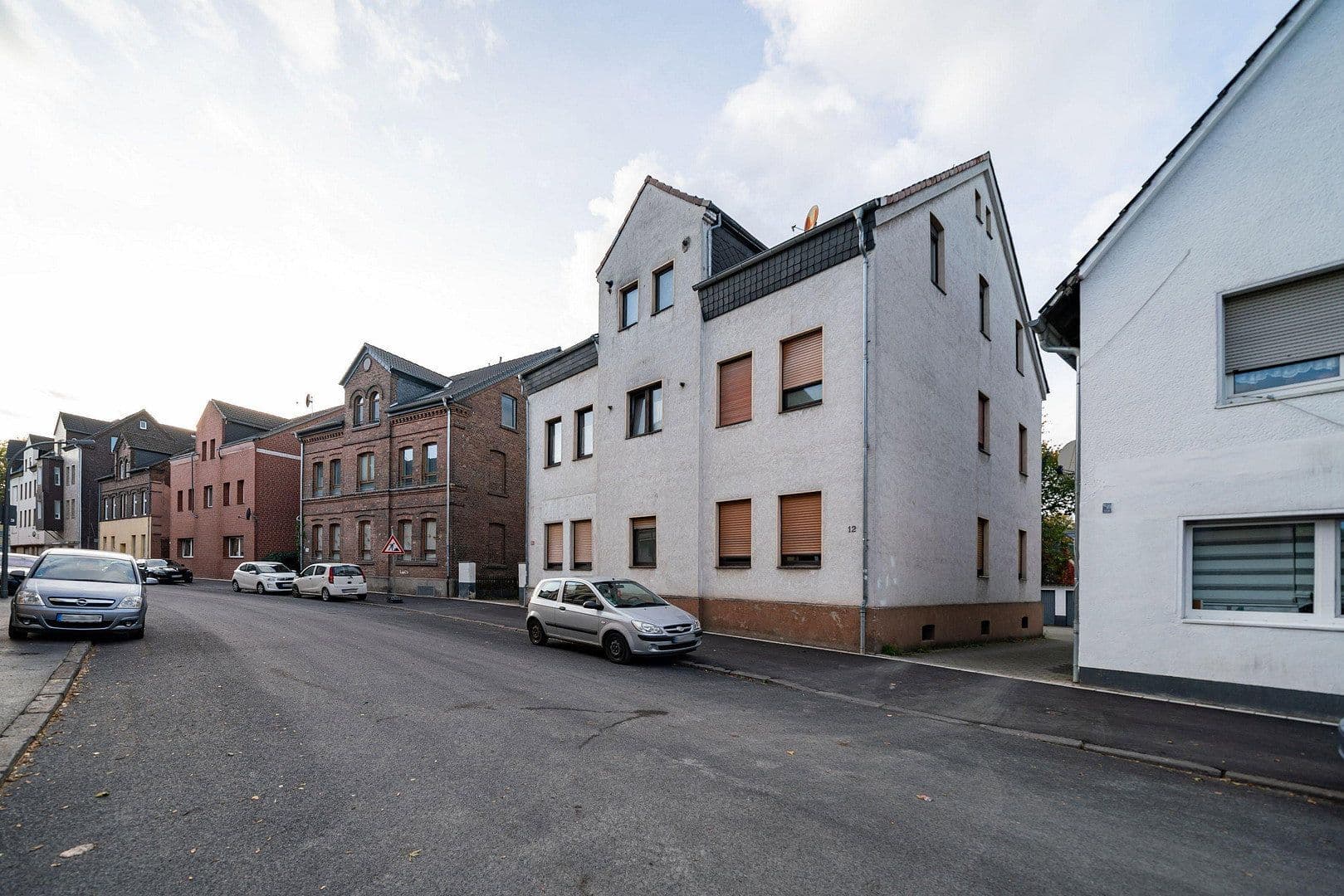 Prenájom bytu 5-izbový 120 m², Froschlake 12, Dortmund, Severné Porýnie - Westfálsko Prenájom bytu 5-izbový 120 m², Froschlake 12, Dortmund, Severné Porýnie - Westfálsko