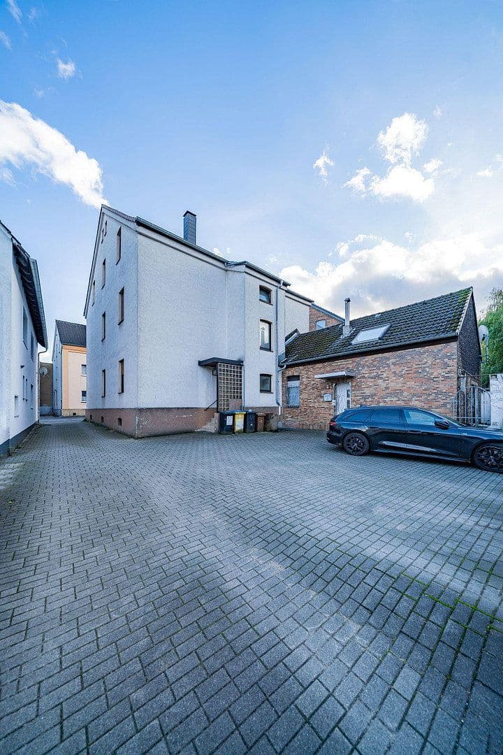 Prenájom bytu 5-izbový 120 m², Froschlake 12, Dortmund, Severné Porýnie - Westfálsko Prenájom bytu 5-izbový 120 m², Froschlake 12, Dortmund, Severné Porýnie - Westfálsko