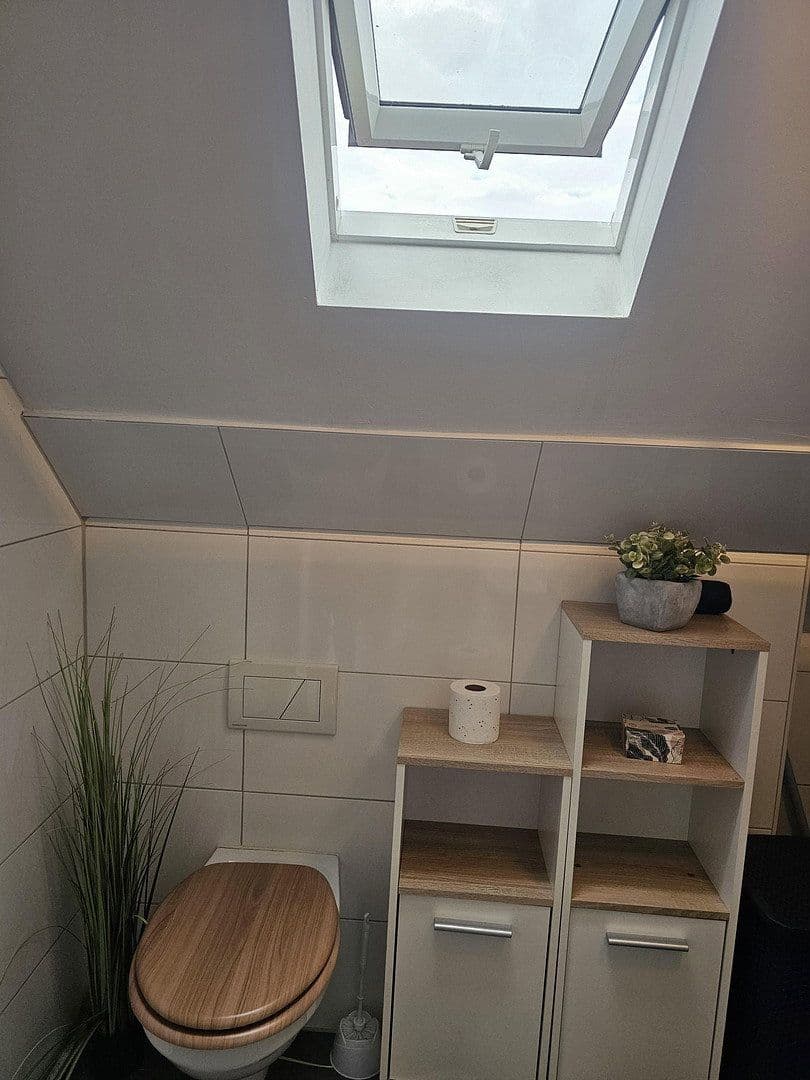 Prenájom bytu 2-izbový 50 m², Kaakstraße 1a, Wilhelmshaven, Dolné Sasko Prenájom bytu 2-izbový 50 m², Kaakstraße 1a, Wilhelmshaven, Dolné Sasko