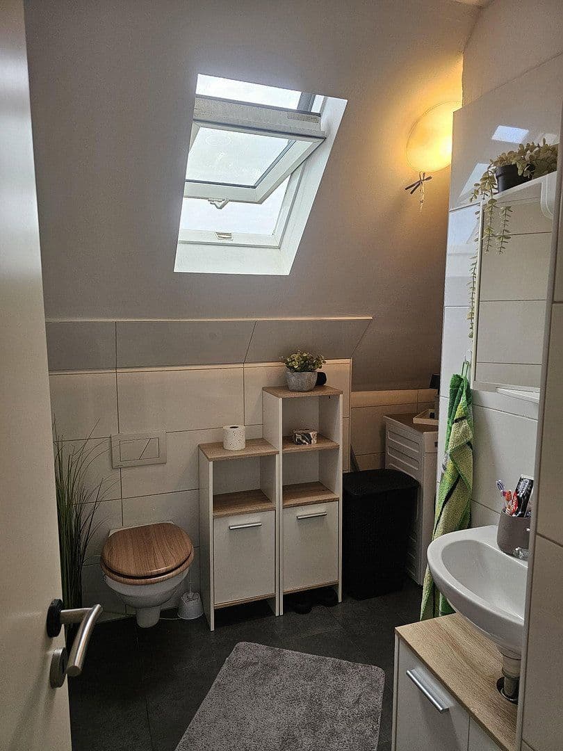 Prenájom bytu 2-izbový 50 m², Kaakstraße 1a, Wilhelmshaven, Dolné Sasko Prenájom bytu 2-izbový 50 m², Kaakstraße 1a, Wilhelmshaven, Dolné Sasko