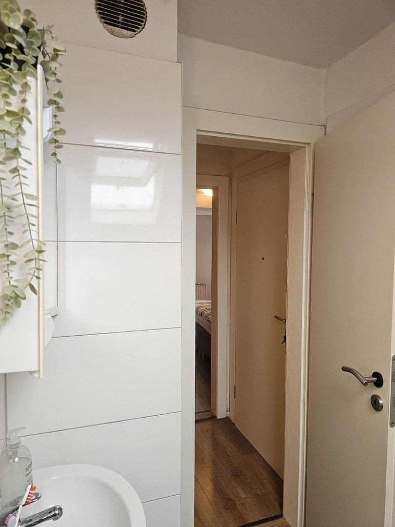 Prenájom bytu 2-izbový 50 m², Kaakstraße 1a, Wilhelmshaven, Dolné Sasko Prenájom bytu 2-izbový 50 m², Kaakstraße 1a, Wilhelmshaven, Dolné Sasko