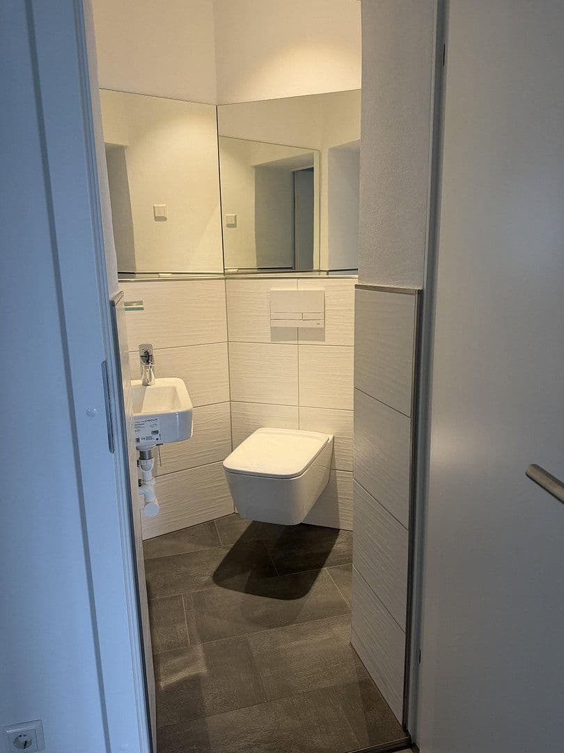 Prenájom bytu 2-izbový 64 m², Werdauerstr.1, Zwickau, Sasko Prenájom bytu 2-izbový 64 m², Werdauerstr.1, Zwickau, Sasko