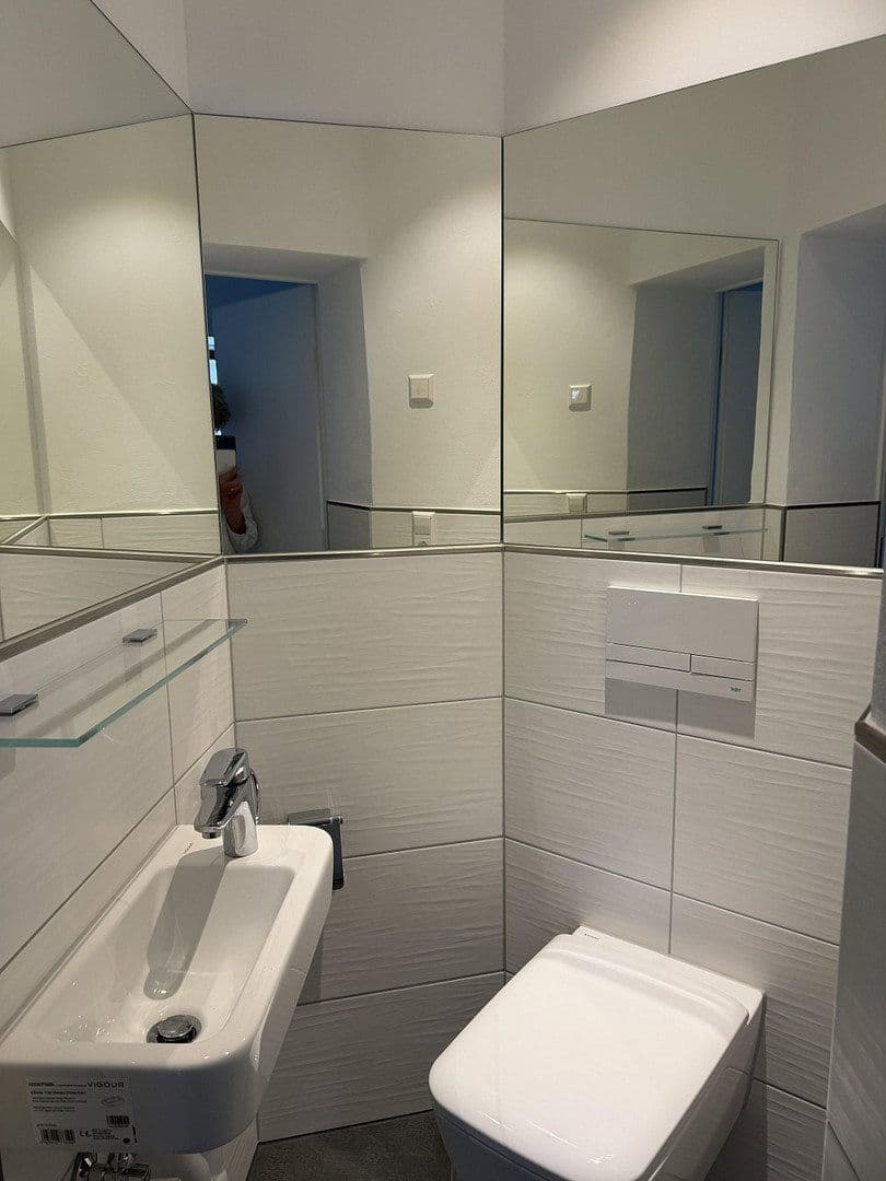 Prenájom bytu 2-izbový 64 m², Werdauerstr.1, Zwickau, Sasko Prenájom bytu 2-izbový 64 m², Werdauerstr.1, Zwickau, Sasko
