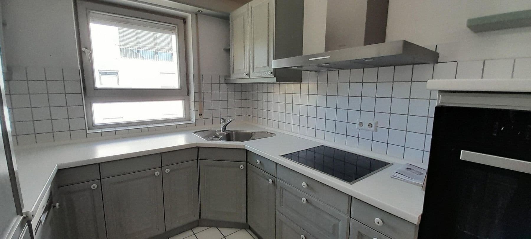 Predaj bytu 3-izbový 96 m², Sindelfingen, Bádensko-Wurttembersko Predaj bytu 3-izbový 96 m², Sindelfingen, Bádensko-Wurttembersko