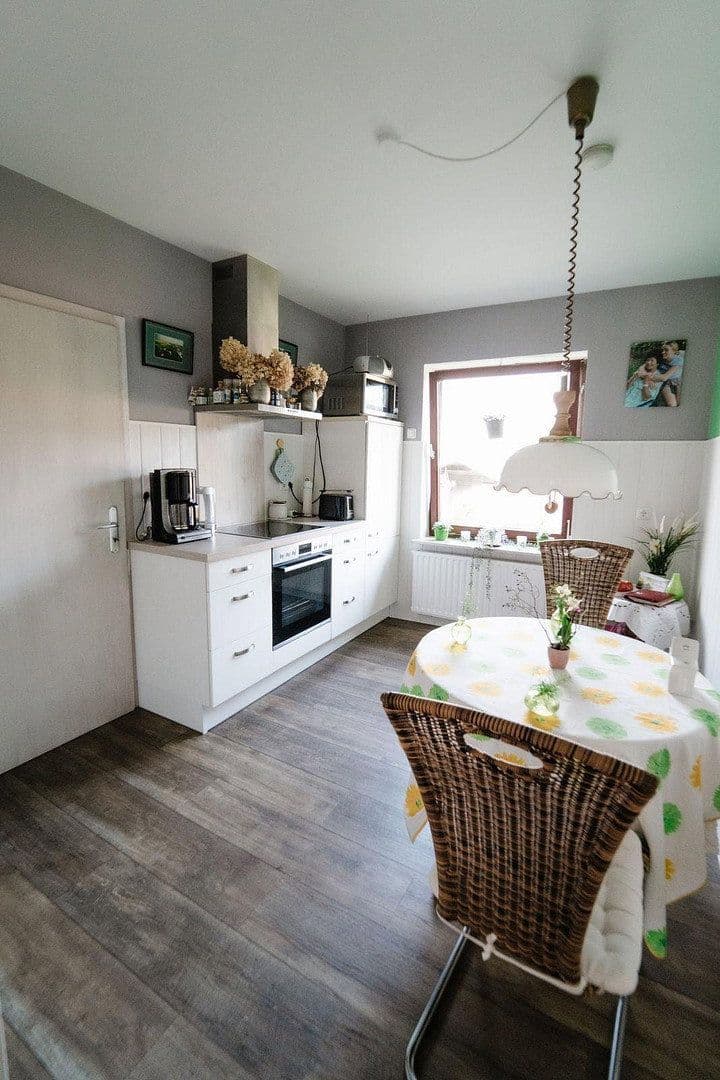 Predaj domu 140 m², pozemok 650 m², Lärchenweg 4, Hanerau-Hademarschen, Šlezvicko-Holštajnsko Predaj domu 140 m², pozemok 650 m², Lärchenweg 4, Hanerau-Hademarschen, Šlezvicko-Holštajnsko