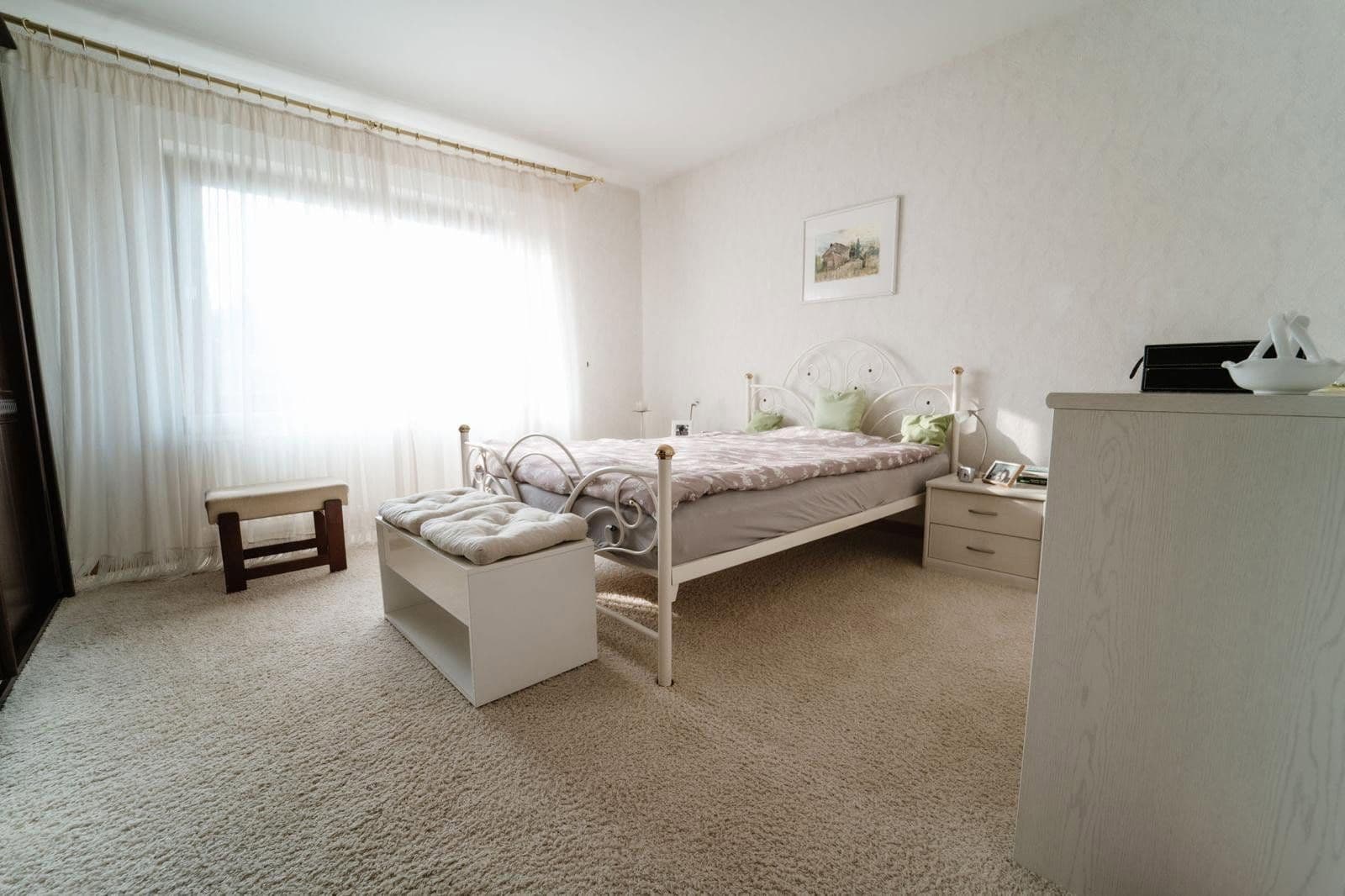 Predaj domu 140 m², pozemok 650 m², Lärchenweg 4, Hanerau-Hademarschen, Šlezvicko-Holštajnsko Predaj domu 140 m², pozemok 650 m², Lärchenweg 4, Hanerau-Hademarschen, Šlezvicko-Holštajnsko