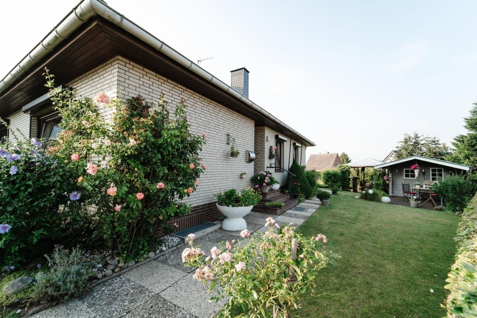 Predaj domu 140 m², pozemok 650 m², Lärchenweg 4, Hanerau-Hademarschen, Šlezvicko-Holštajnsko Predaj domu 140 m², pozemok 650 m², Lärchenweg 4, Hanerau-Hademarschen, Šlezvicko-Holštajnsko