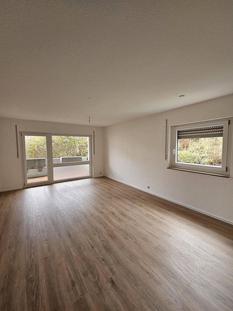 Prenájom bytu 2-izbový 64 m², Lochhofstraße 7, Furtwangen im Schwarzwald, Bádensko-Wurttembersko Prenájom bytu 2-izbový 64 m², Lochhofstraße 7, Furtwangen im Schwarzwald, Bádensko-Wurttembersko
