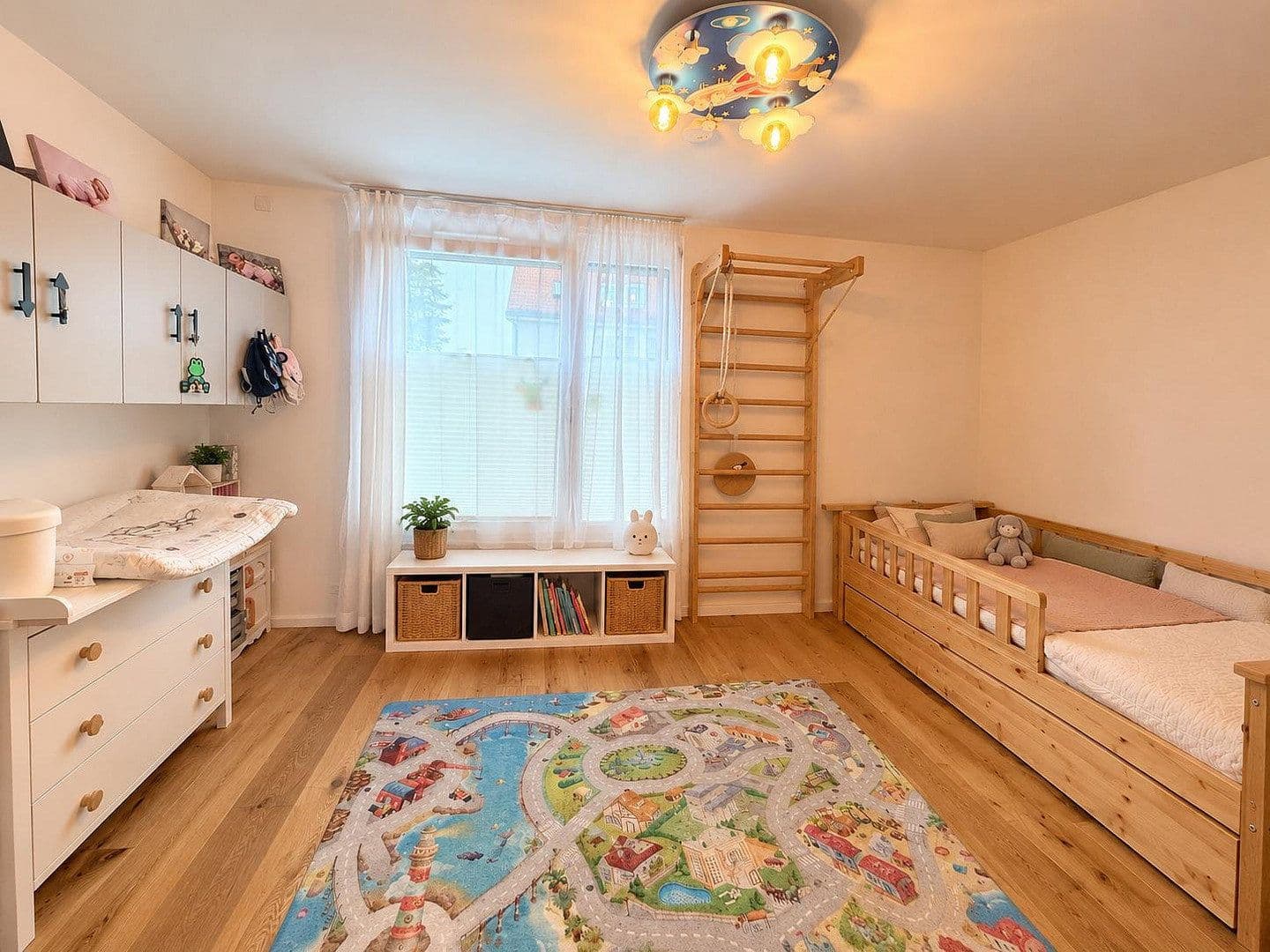 Predaj domu 150 m², pozemok 315 m², Bellenberg, Bavorsko Predaj domu 150 m², pozemok 315 m², Bellenberg, Bavorsko