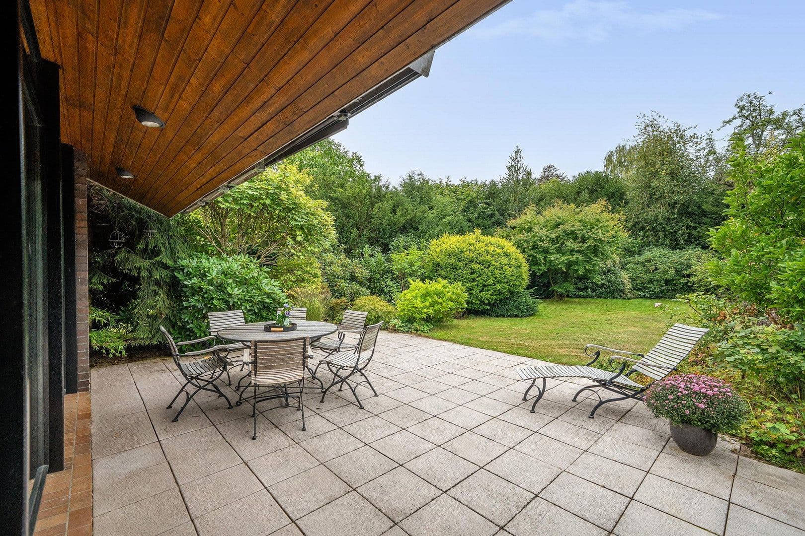 Predaj domu 266 m², pozemok 1.338 m², Blautannenweg 10, Wentorf bei Hamburg, Šlezvicko-Holštajnsko Predaj domu 266 m², pozemok 1.338 m², Blautannenweg 10, Wentorf bei Hamburg, Šlezvicko-Holštajnsko