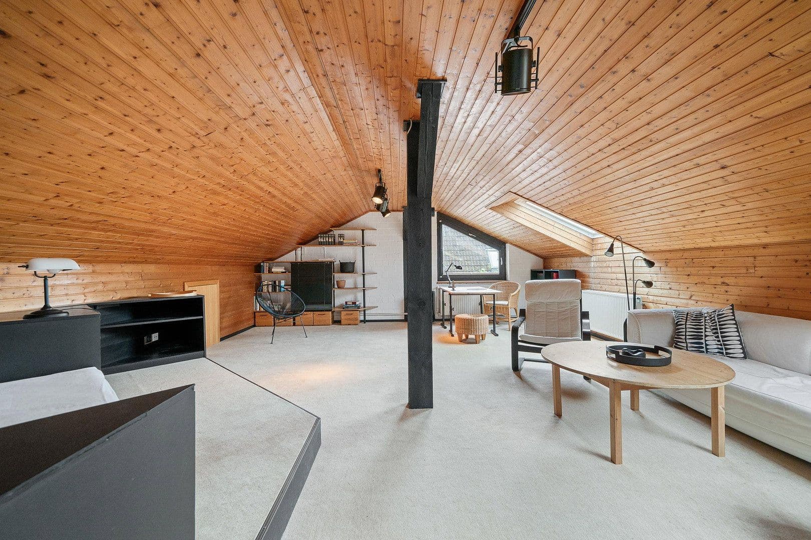 Predaj domu 266 m², pozemok 1.338 m², Blautannenweg 10, Wentorf bei Hamburg, Šlezvicko-Holštajnsko Predaj domu 266 m², pozemok 1.338 m², Blautannenweg 10, Wentorf bei Hamburg, Šlezvicko-Holštajnsko