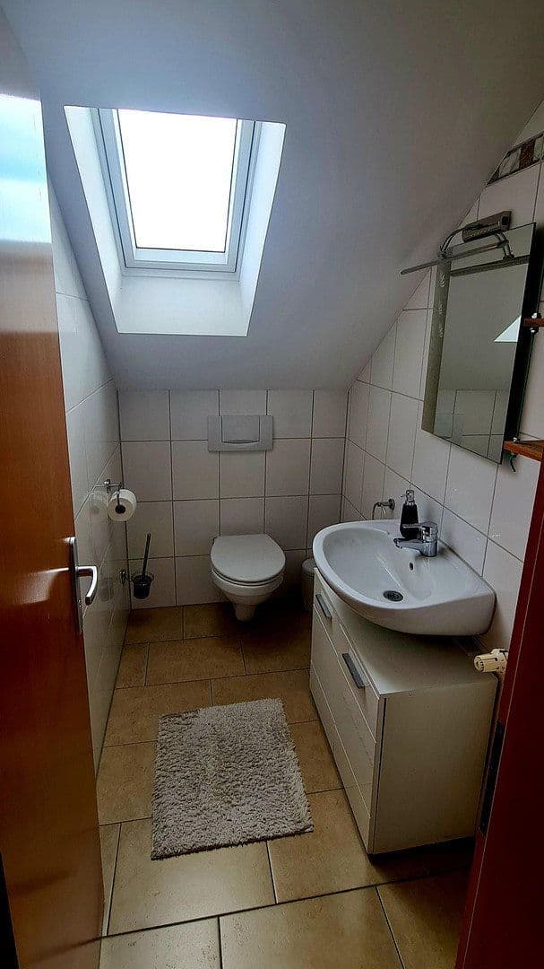Predaj bytu 3-izbový 79 m², Zeiskam, Porýnie-Falcko Predaj bytu 3-izbový 79 m², Zeiskam, Porýnie-Falcko