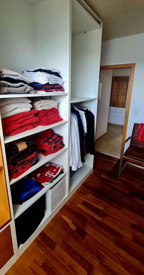 Predaj bytu 3-izbový 79 m², Zeiskam, Porýnie-Falcko Predaj bytu 3-izbový 79 m², Zeiskam, Porýnie-Falcko