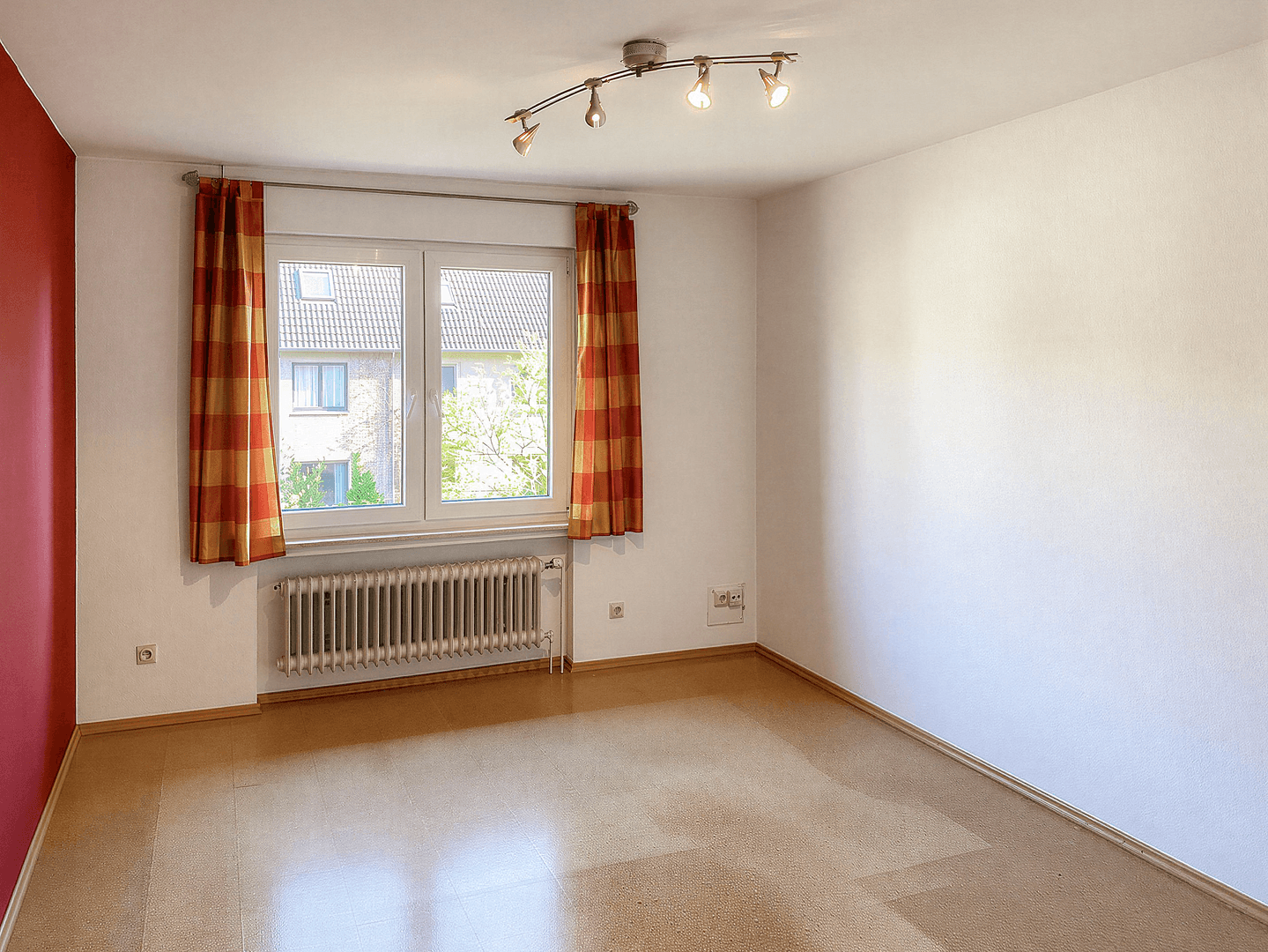 Predaj domu 205 m², pozemok 220 m², Hannover, Dolné Sasko Predaj domu 205 m², pozemok 220 m², Hannover, Dolné Sasko
