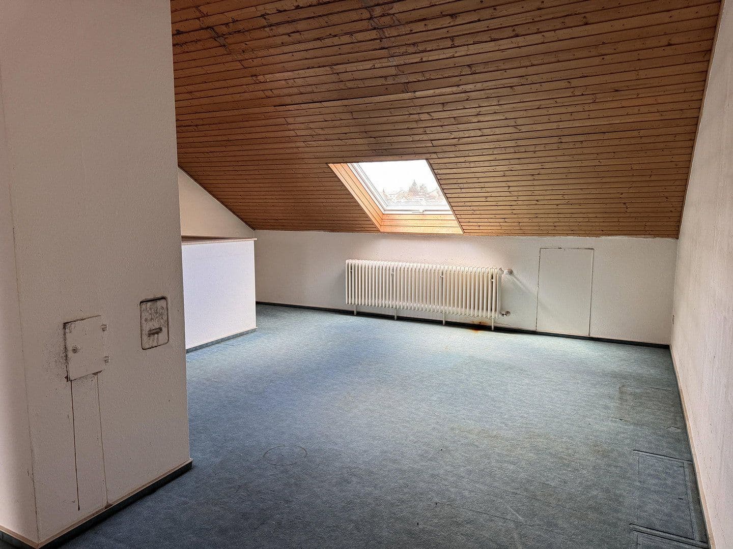 Predaj domu 150 m², pozemok 356 m², Riemenschneiderstr. 34, Estenfeld, Bavorsko Predaj domu 150 m², pozemok 356 m², Riemenschneiderstr. 34, Estenfeld, Bavorsko