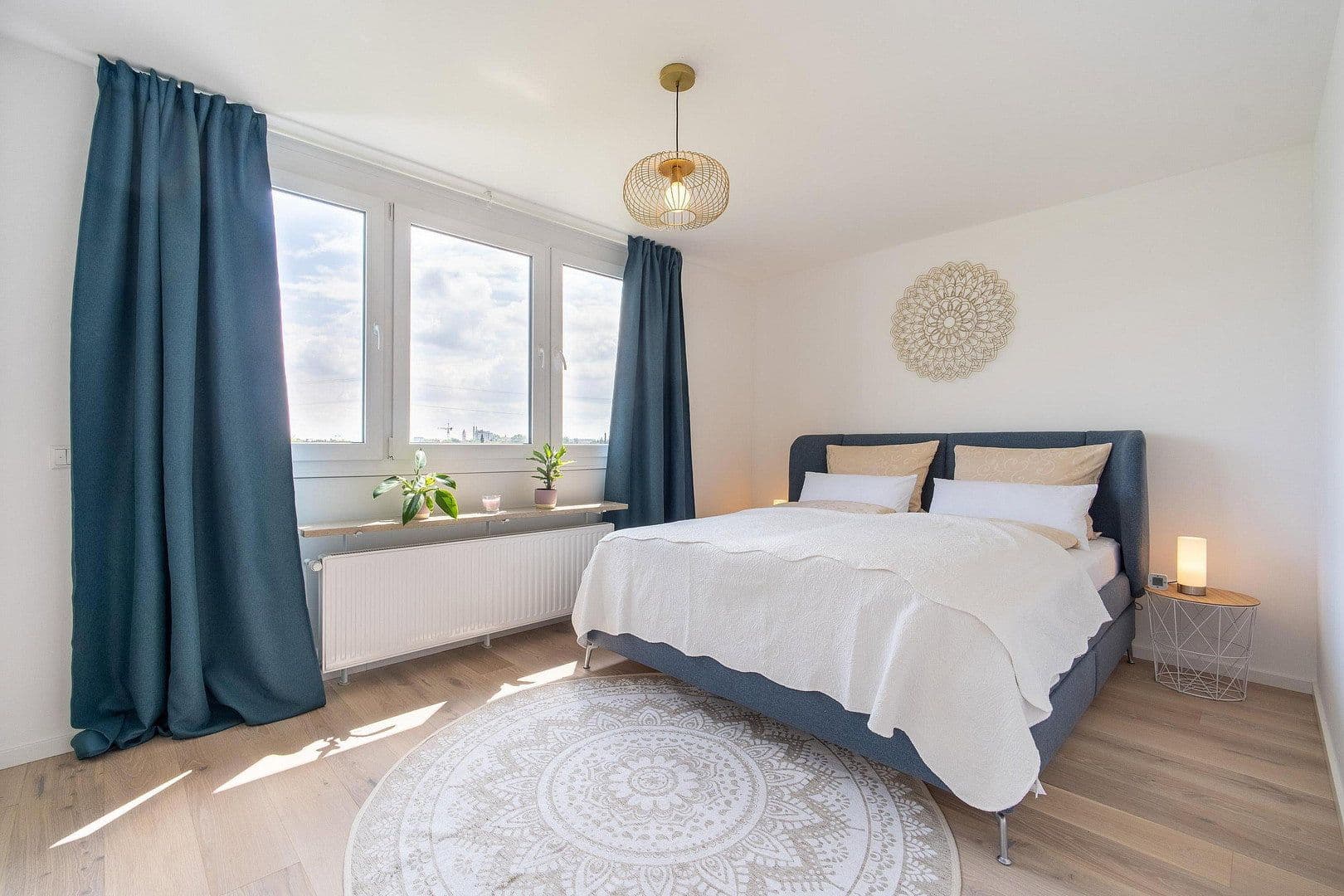 Prenájom bytu 3-izbový 69 m², München, Bavorsko Prenájom bytu 3-izbový 69 m², München, Bavorsko