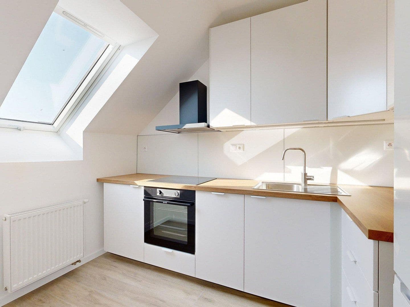 Prenájom bytu 2-izbový 56 m², Gottfried-Keller-Straße 1, Zwickau, Sasko Prenájom bytu 2-izbový 56 m², Gottfried-Keller-Straße 1, Zwickau, Sasko
