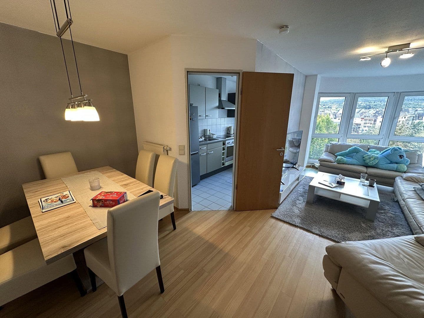 Prenájom bytu 2-izbový 58 m², Römerstraße 78b, Koblenz, Porýnie-Falcko Prenájom bytu 2-izbový 58 m², Römerstraße 78b, Koblenz, Porýnie-Falcko