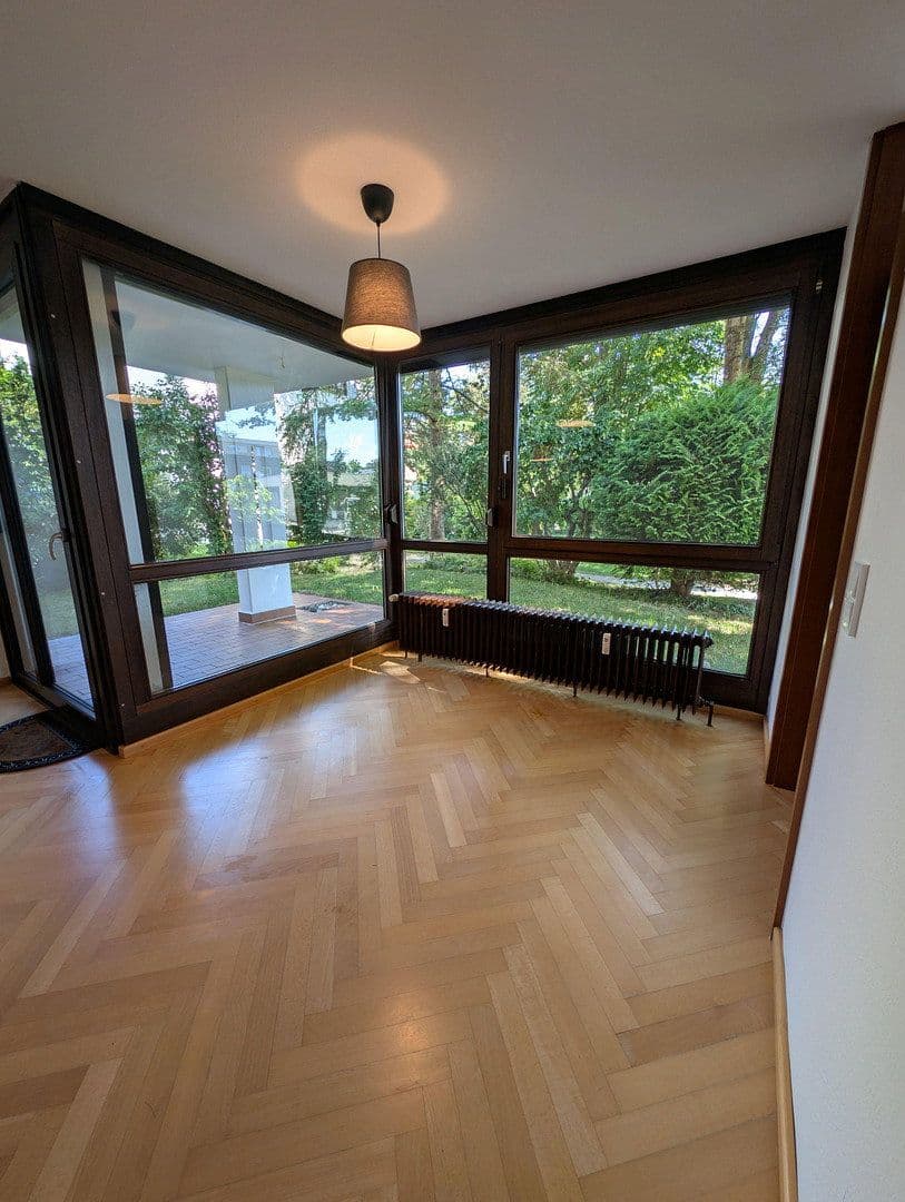 Predaj bytu 3-izbový 96 m², Puchheim-Bahnhof, Bavorsko Predaj bytu 3-izbový 96 m², Puchheim-Bahnhof, Bavorsko