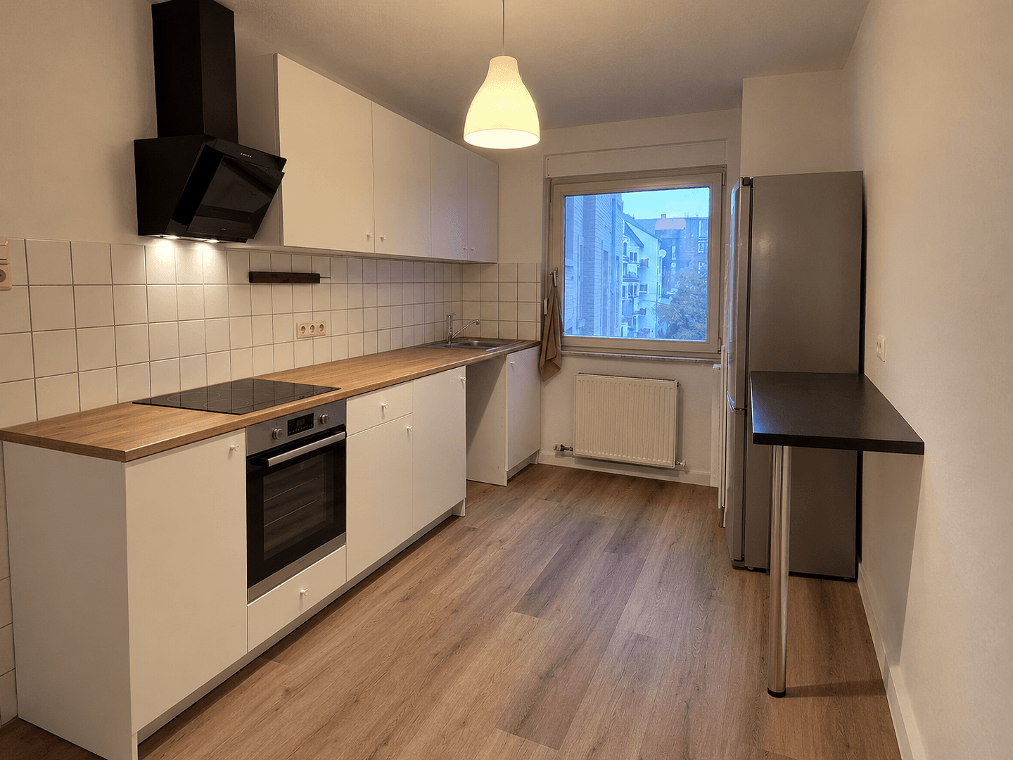 Prenájom bytu 2-izbový 58 m², Friedenstr. 27, Karlsruhe, Bádensko-Wurttembersko Prenájom bytu 2-izbový 58 m², Friedenstr. 27, Karlsruhe, Bádensko-Wurttembersko