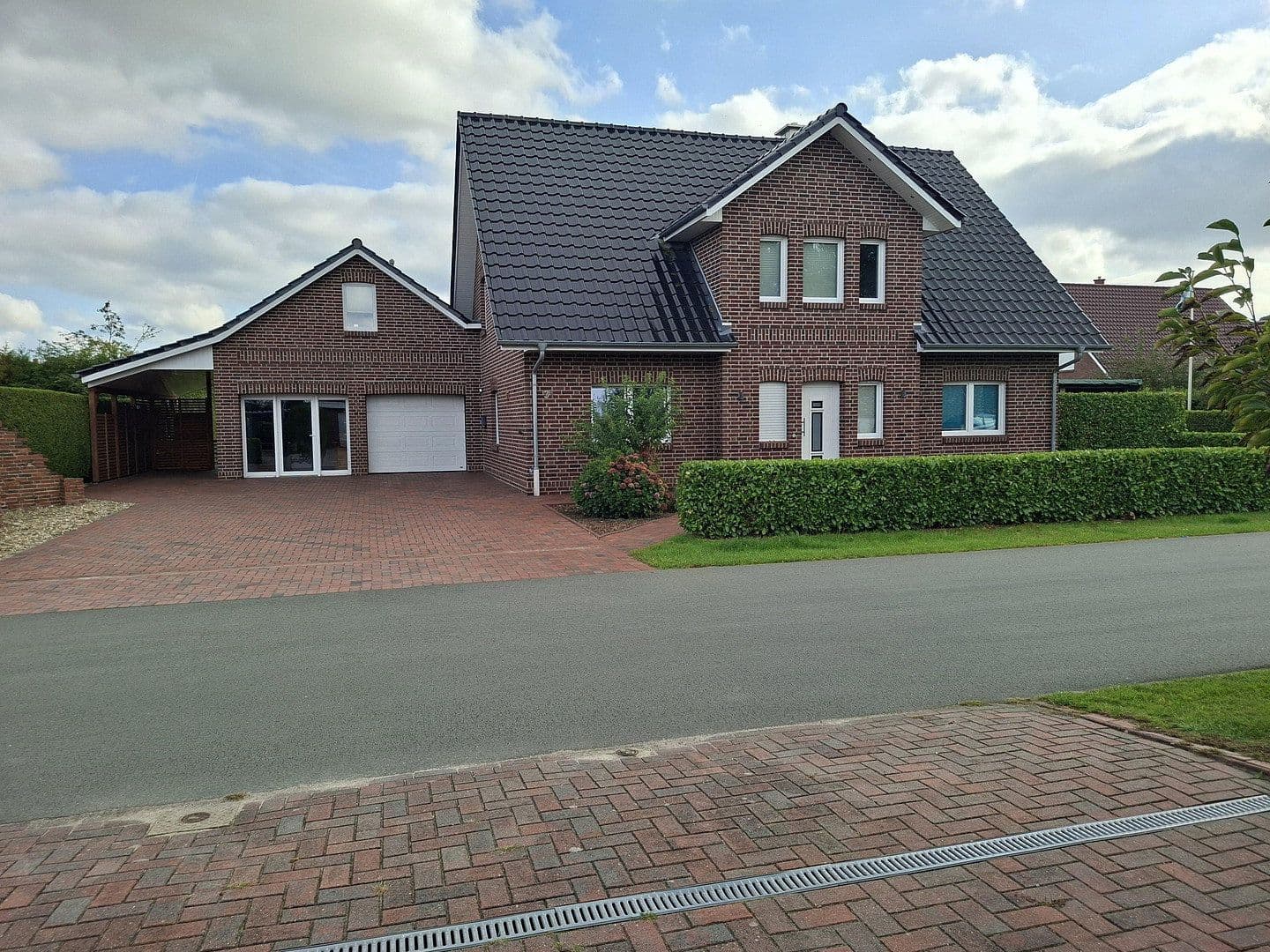 Predaj domu 188 m², pozemok 1.000 m², Esterwegen, Dolné Sasko Predaj domu 188 m², pozemok 1.000 m², Esterwegen, Dolné Sasko