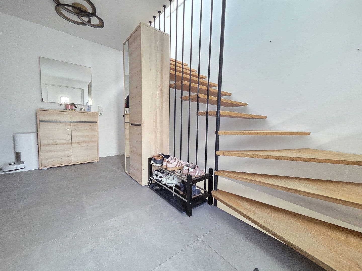 Predaj domu 168 m², pozemok 548 m², Diedorf, Bavorsko Predaj domu 168 m², pozemok 548 m², Diedorf, Bavorsko