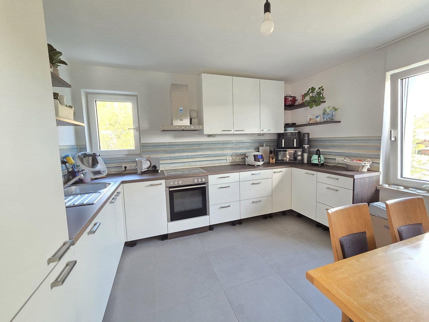 Predaj domu 168 m², pozemok 548 m², Diedorf, Bavorsko Predaj domu 168 m², pozemok 548 m², Diedorf, Bavorsko