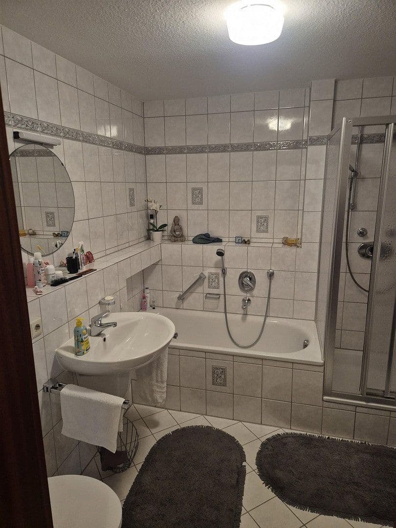 Prenájom bytu 2-izbový 58 m², Sindelfingen, Bádensko-Wurttembersko Prenájom bytu 2-izbový 58 m², Sindelfingen, Bádensko-Wurttembersko
