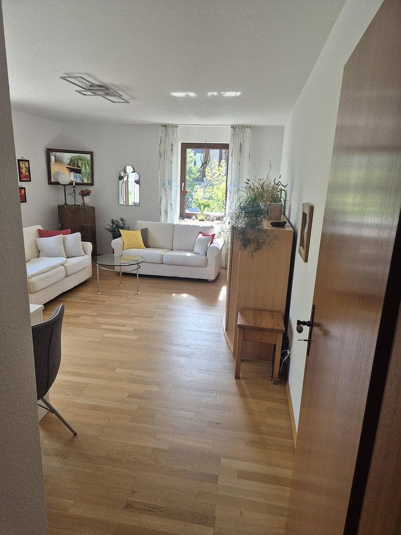 Prenájom bytu 2-izbový 58 m², Sindelfingen, Bádensko-Wurttembersko Prenájom bytu 2-izbový 58 m², Sindelfingen, Bádensko-Wurttembersko