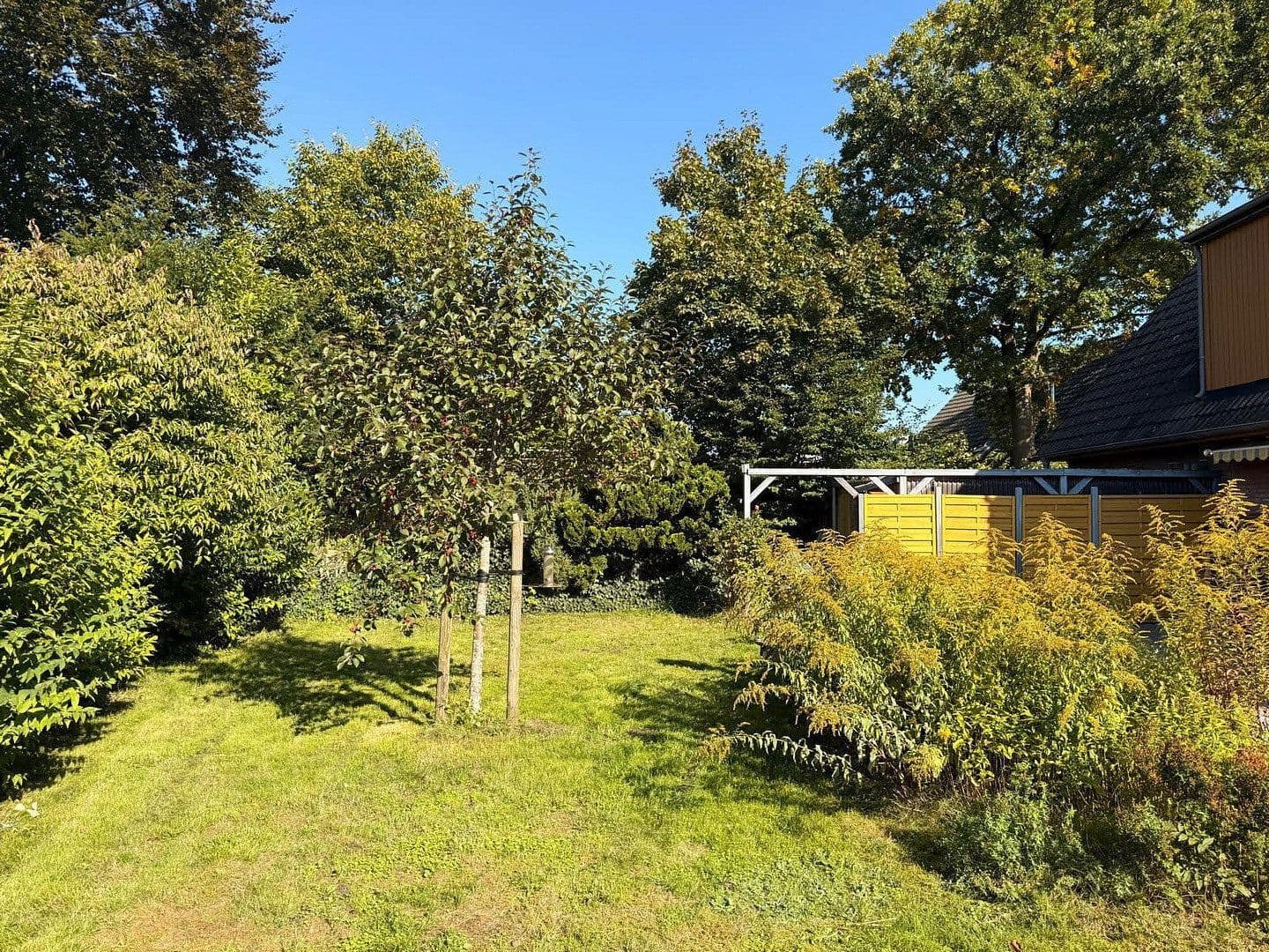 Predaj domu 160 m², pozemok 1.049 m², Neumünster, Šlezvicko-Holštajnsko Predaj domu 160 m², pozemok 1.049 m², Neumünster, Šlezvicko-Holštajnsko