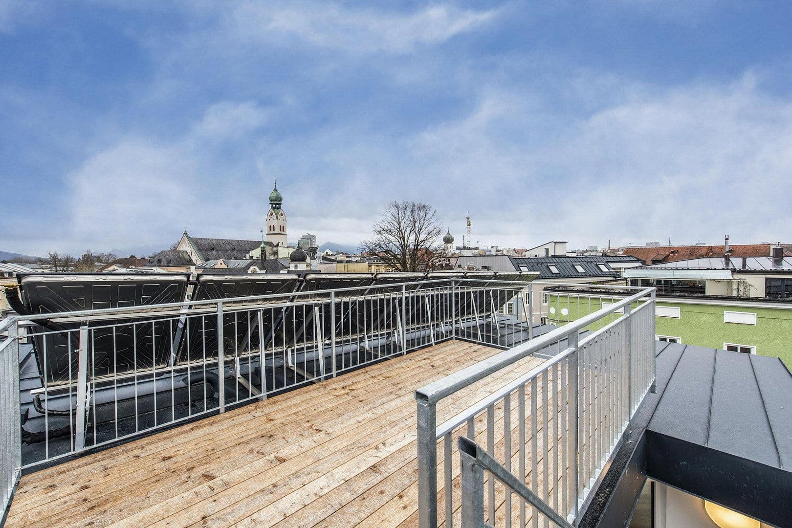 Prenájom bytu 4-izbový 159 m², Kaiserstraße 2, Rosenheim, Bavorsko Prenájom bytu 4-izbový 159 m², Kaiserstraße 2, Rosenheim, Bavorsko