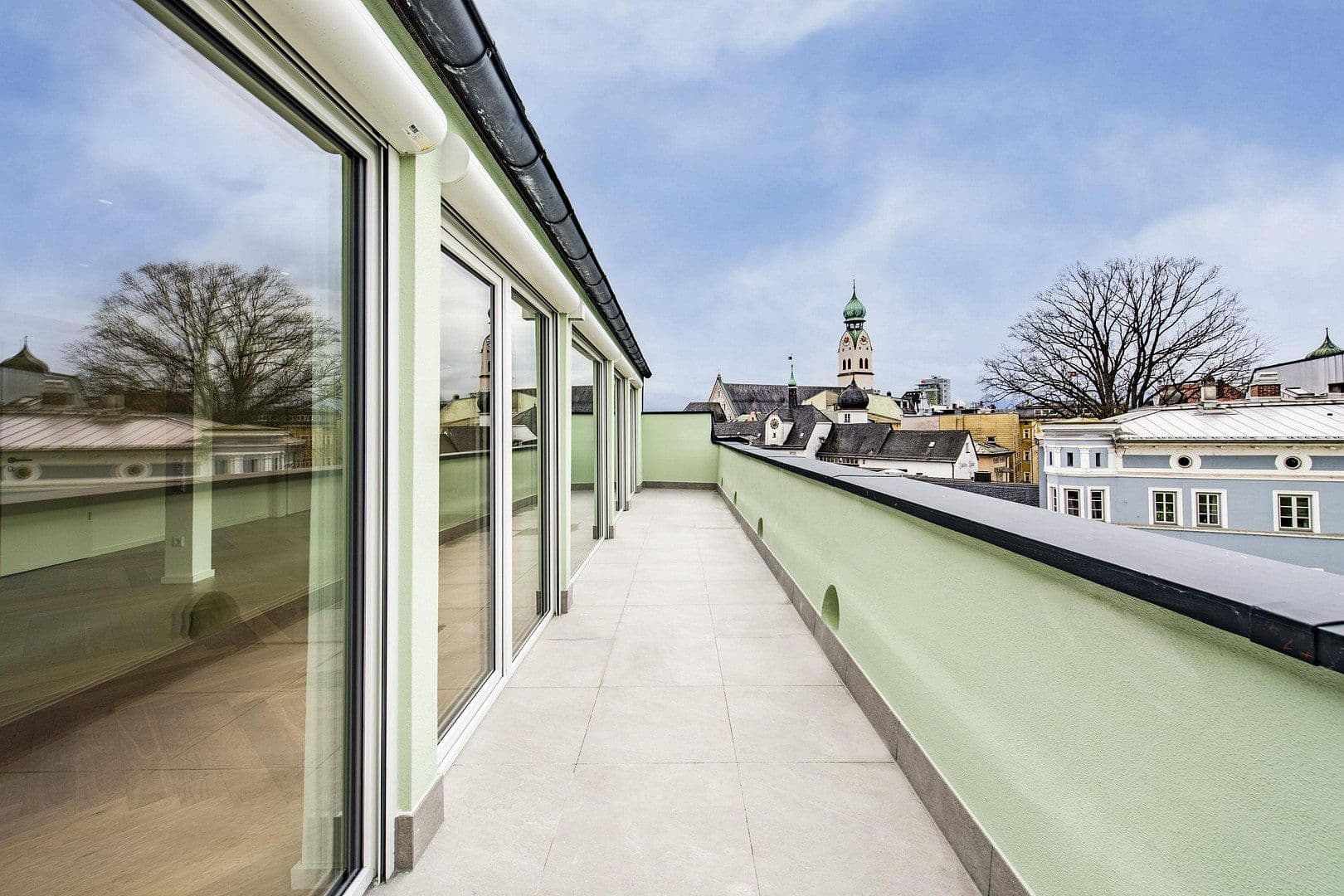 Prenájom bytu 4-izbový 159 m², Kaiserstraße 2, Rosenheim, Bavorsko Prenájom bytu 4-izbový 159 m², Kaiserstraße 2, Rosenheim, Bavorsko