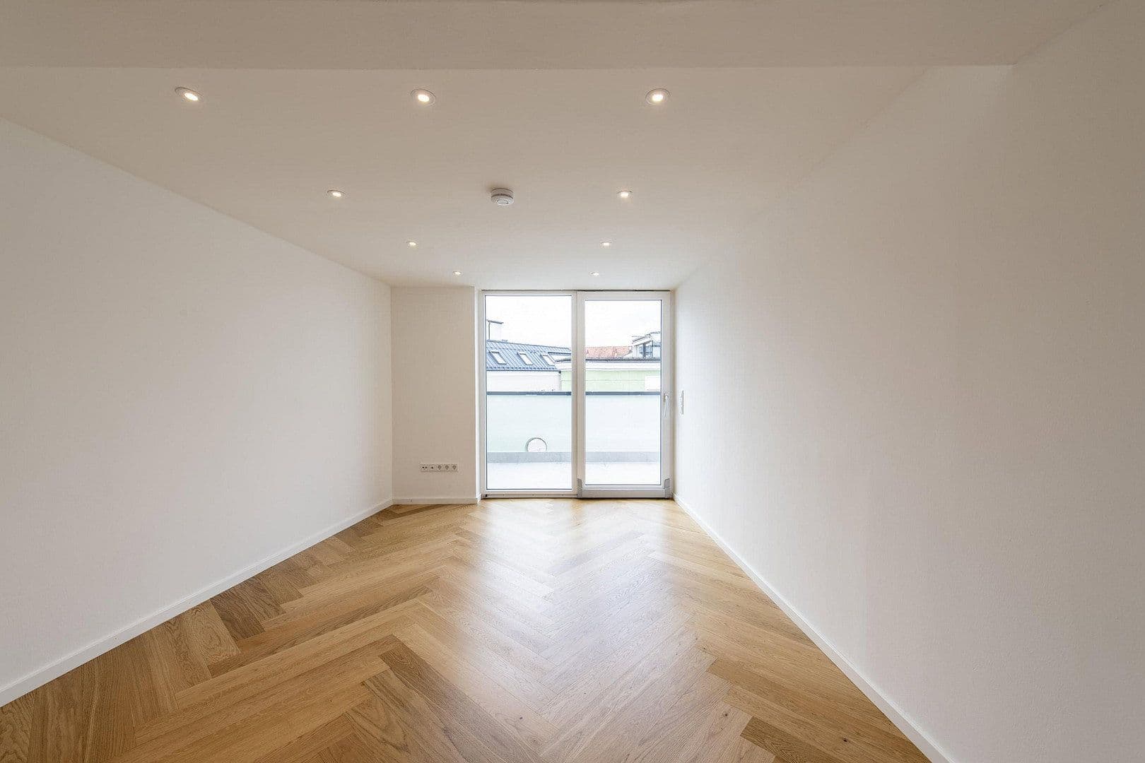 Prenájom bytu 4-izbový 159 m², Kaiserstraße 2, Rosenheim, Bavorsko Prenájom bytu 4-izbový 159 m², Kaiserstraße 2, Rosenheim, Bavorsko