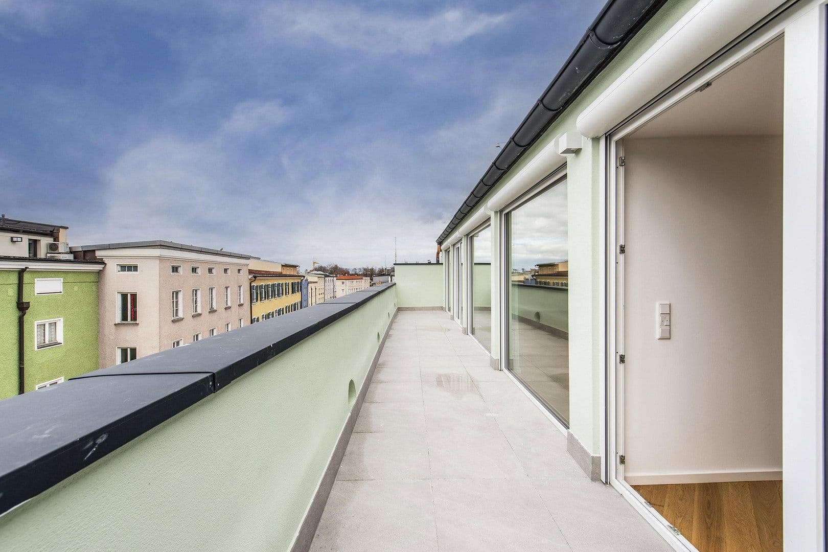 Prenájom bytu 4-izbový 159 m², Kaiserstraße 2, Rosenheim, Bavorsko Prenájom bytu 4-izbový 159 m², Kaiserstraße 2, Rosenheim, Bavorsko