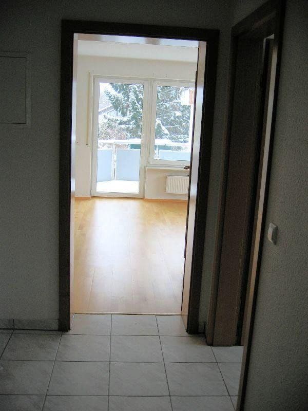 Prenájom bytu 5-izbový 120 m², Sindelfingen, Bádensko-Wurttembersko Prenájom bytu 5-izbový 120 m², Sindelfingen, Bádensko-Wurttembersko