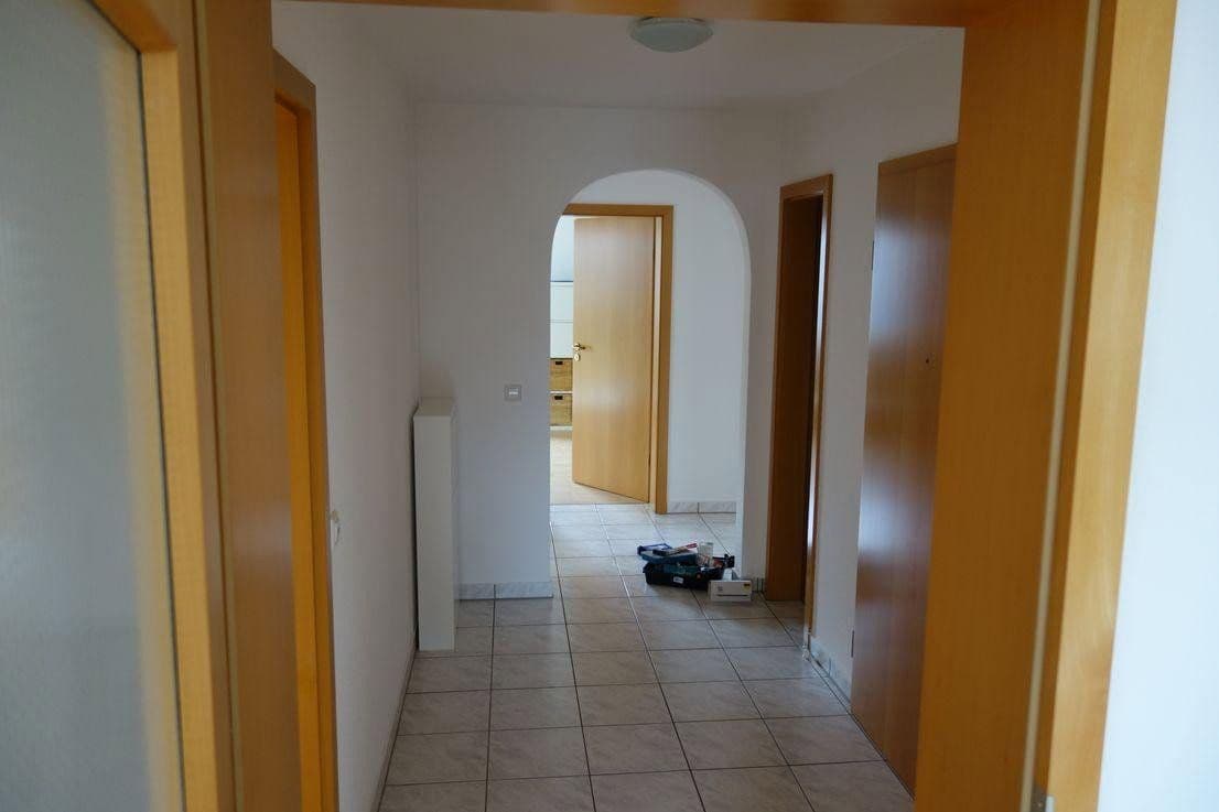 Prenájom bytu 5-izbový 120 m², Sindelfingen, Bádensko-Wurttembersko Prenájom bytu 5-izbový 120 m², Sindelfingen, Bádensko-Wurttembersko
