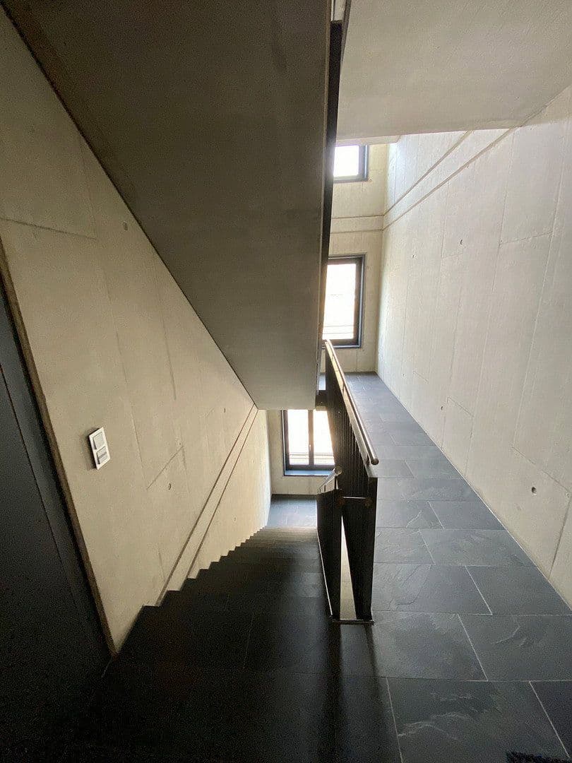 Prenájom bytu 3-izbový 78 m², Lörrach, Bádensko-Wurttembersko Prenájom bytu 3-izbový 78 m², Lörrach, Bádensko-Wurttembersko