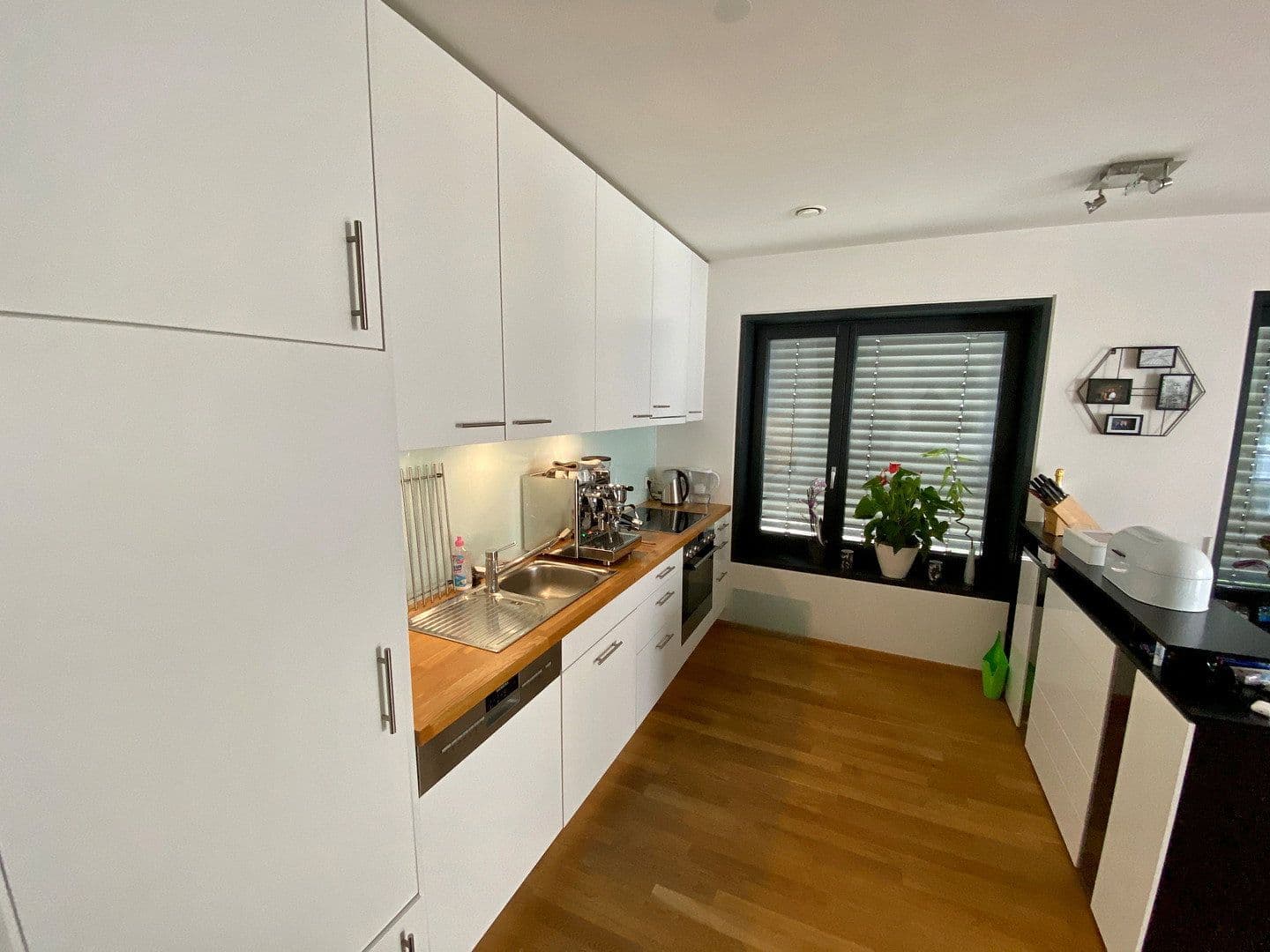 Prenájom bytu 3-izbový 78 m², Lörrach, Bádensko-Wurttembersko Prenájom bytu 3-izbový 78 m², Lörrach, Bádensko-Wurttembersko